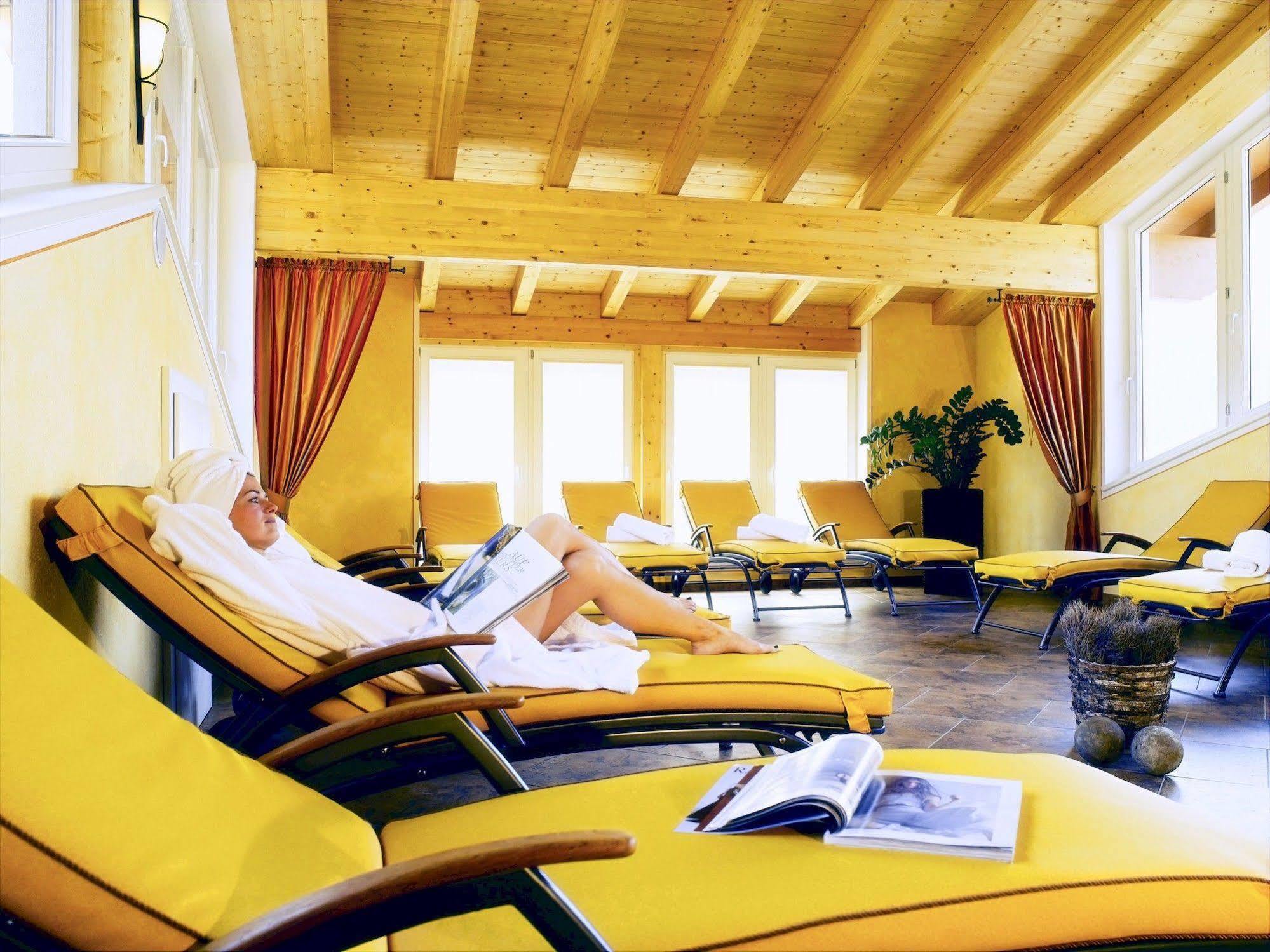 Apart Hotel Garni Strasser Zell am Ziller Exterior photo